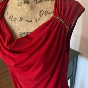AB Studio Woman’s Red Sleeveless Pullover Blouse w rhinestones Sz Med